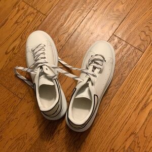 White Alexander McQueen men shoes